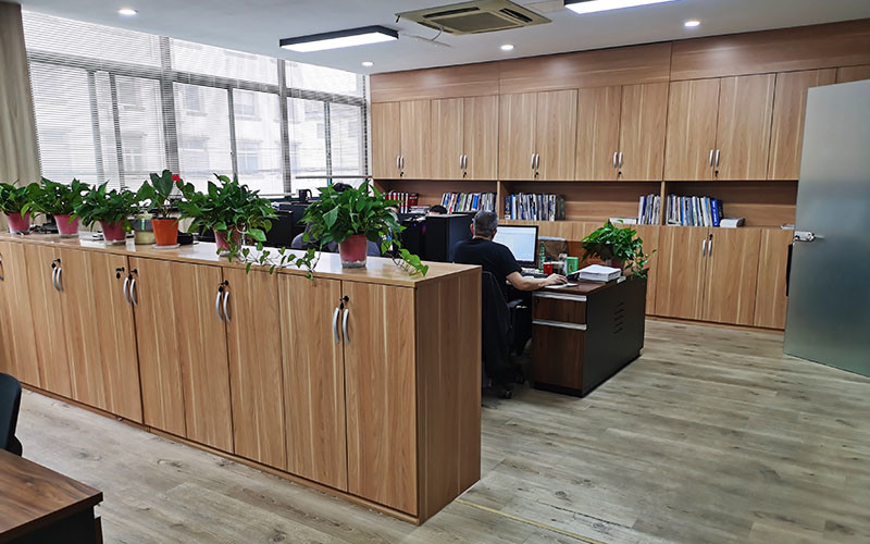 Wuxi Hengtai Cable Machinery Manufacture Co., Ltd línea de producción del fabricante